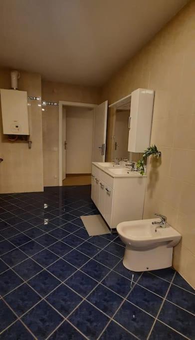 Einzigartiges Apartment Inkl. Gratis Parkplatz Відень Екстер'єр фото